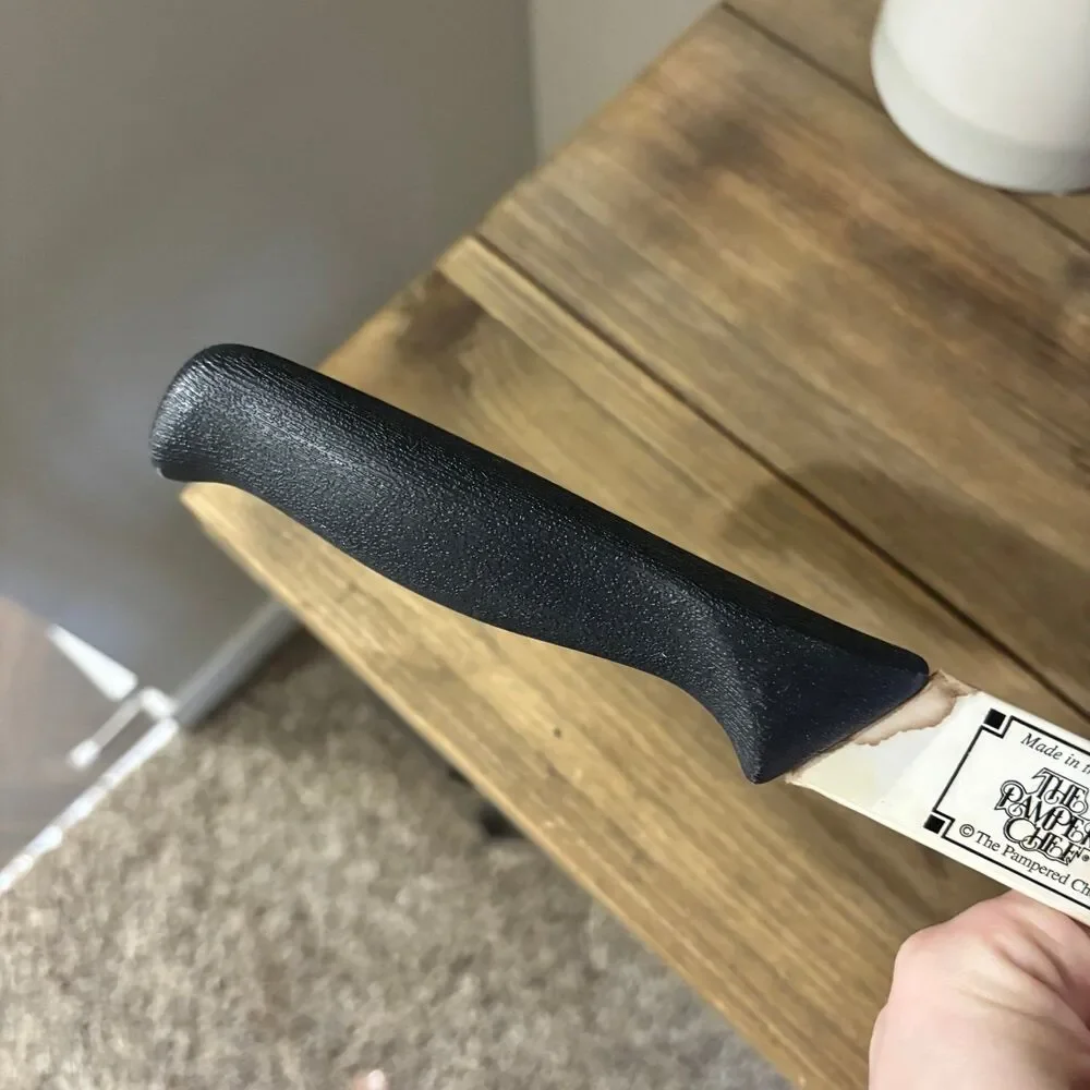 Vintage 1995 Pampered Chef Serrated Bread Knife 9” Stainless Steel